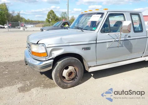 1993 Ford F350 из США, поврежденный, VIN 1FTJX35M7PKB13844